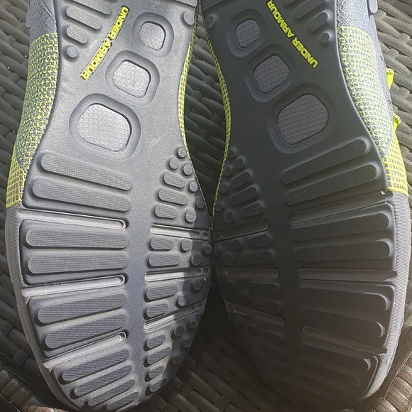 UA HOVR Phantom 3 (M12) - Picture 4 of 5